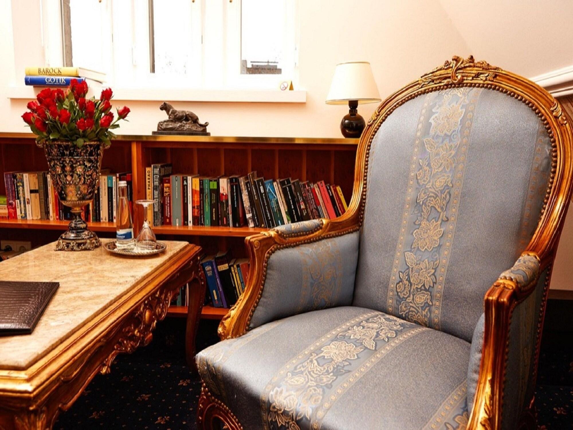 Hotel Villa Achenbach Дюселдорф Екстериор снимка